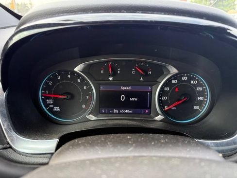Used 2022 Chevrolet Traverse LT w/ LPO, Floor Liner Package AWD/4WD image 17