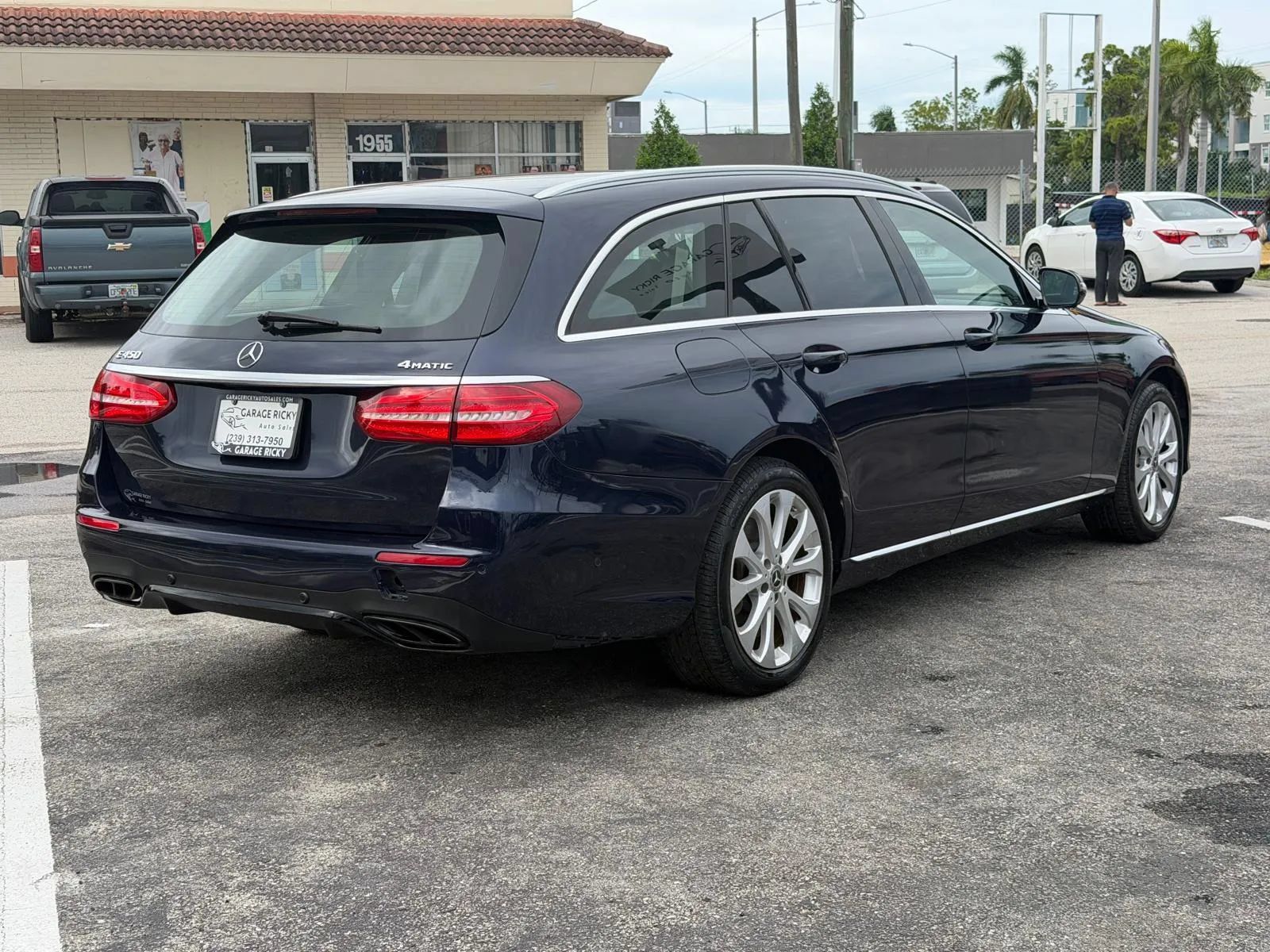 Used 2019 Mercedes-Benz E 450 4MATIC Wagon image 5