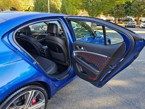 Used 2025 Genesis G70 3.3T Advanced w/ Sport Prestige Package image 26