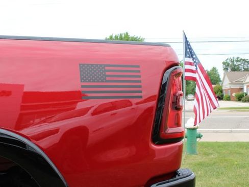 New 2026 RAM 1500 Laramie AWD/4WD image 17