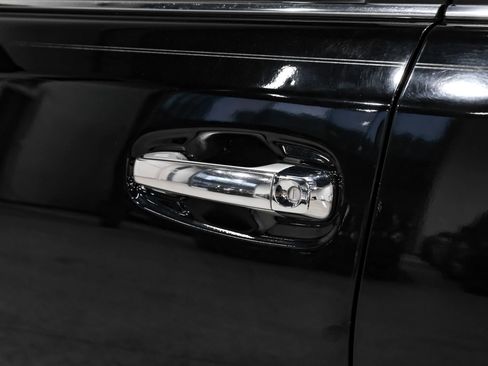 Used 2018 Toyota 4Runner Limited RWD image 46