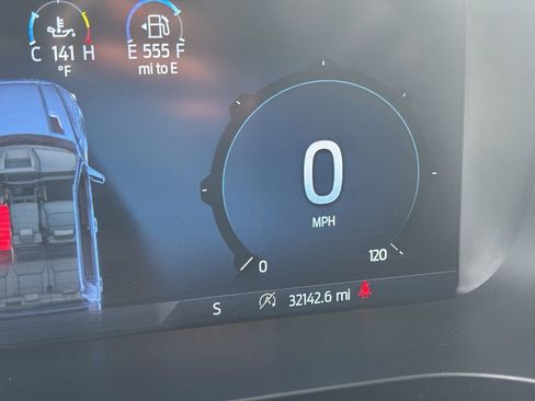 Certified 2025 Ford F150 XLT w/ Equipment Group 301A Standard image 22