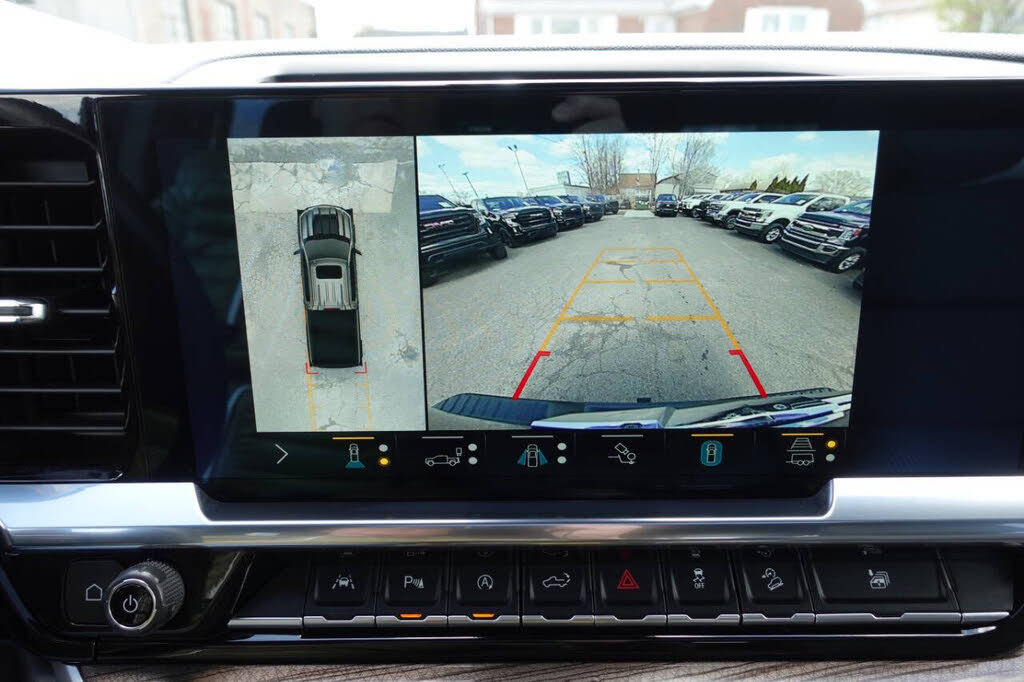 Used 2022 Chevrolet Silverado 1500 LT Trail Boss w/ LT Trail Boss Premium Package AWD/4WD image 53