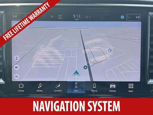 Used 2024 Chrysler Pacifica Limited FWD image 10