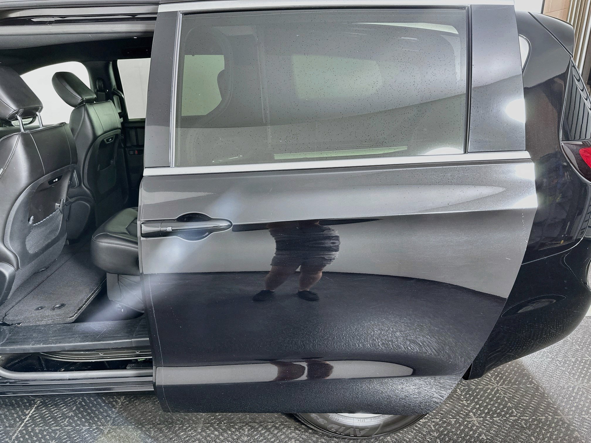 Used 2025 Chrysler Pacifica Select FWD image 25