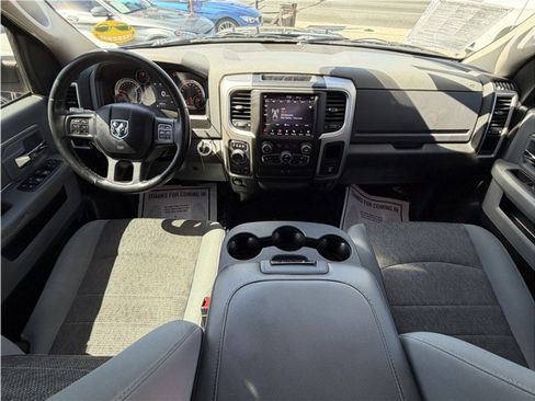 Used 2019 RAM 1500 Classic SLT w/ Luxury Group AWD/4WD image 29
