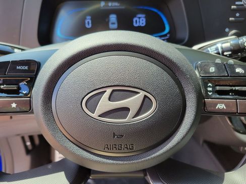 New 2025 Hyundai Elantra Sport image 14