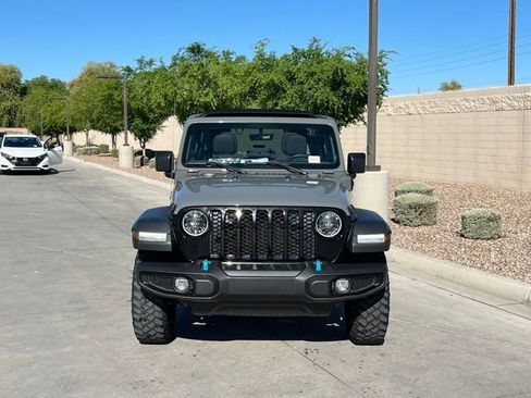 Used 2023 Jeep Wrangler Unlimited w/ Sun & Screen Package image 3