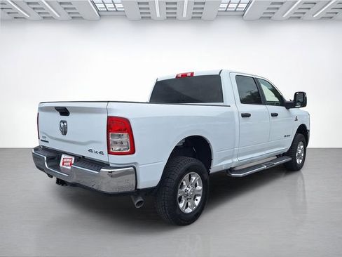 Used 2024 RAM 2500 Big Horn w/ Off Road Package AWD/4WD image 4