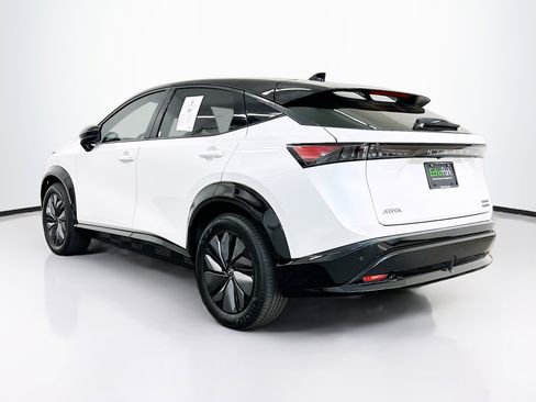 Used 2023 Nissan Ariya AWD image 5