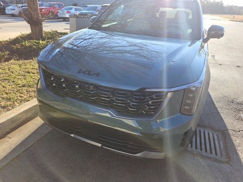 Certified 2026 Kia Sorento SX Prestige image 2