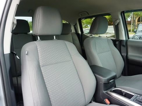 Used 2021 Toyota Tacoma SR5 RWD image 2