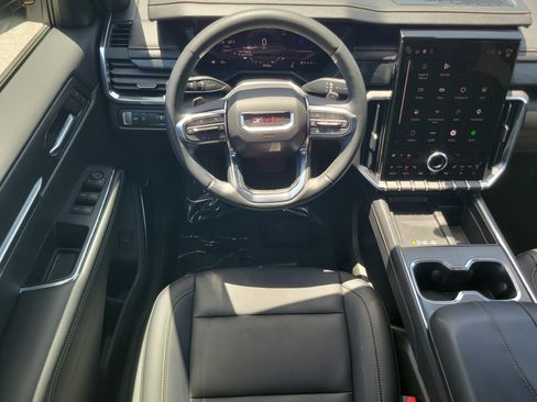 Used 2024 GMC Acadia Elevation w/ Luxury Package FWD image 22