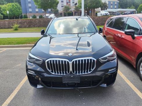 Used 2019 BMW X5 xDrive40i w/ M Sport Package AWD/4WD image 2
