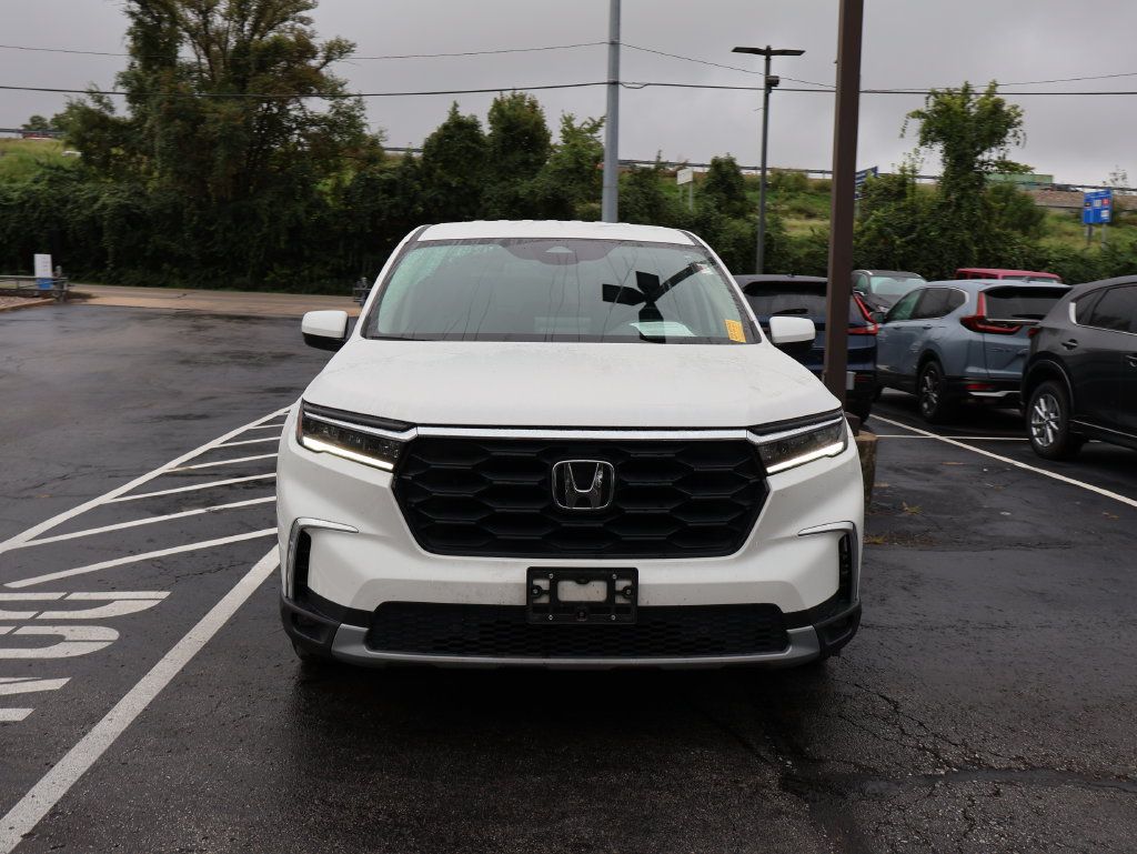 Used 2024 Honda Pilot EX-L image 2