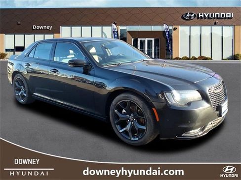 Used 2022 Chrysler 300 S image 3