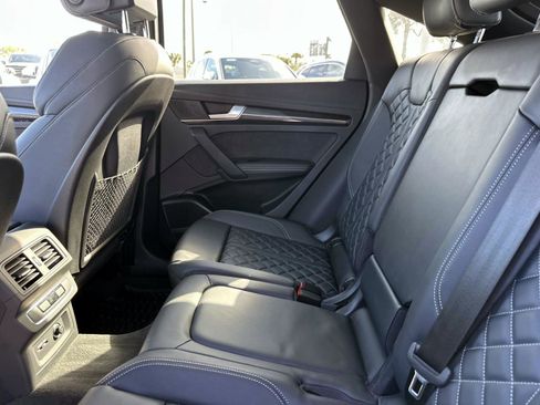 Used 2023 Audi SQ5 Premium Plus w/ Premium Plus Package image 14