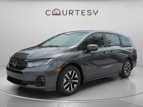 New 2026 Honda Odyssey EX-L image 4