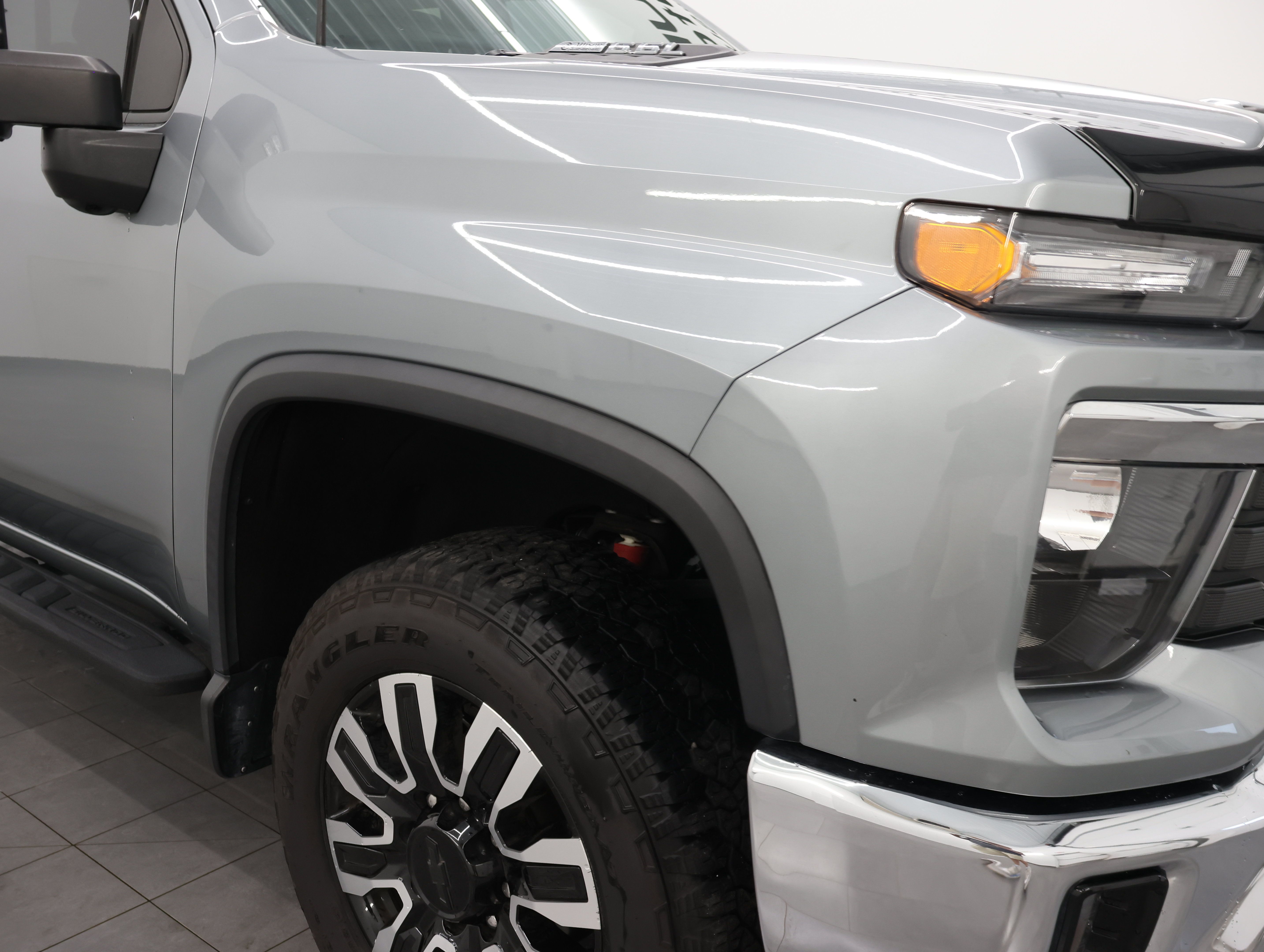 Used 2024 Chevrolet Silverado 2500 LT AWD/4WD image 28
