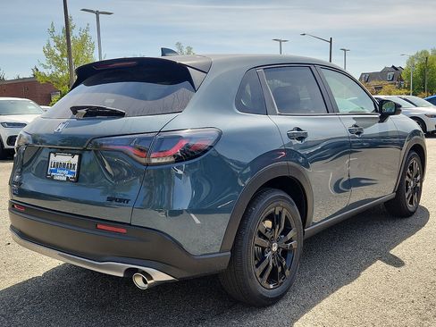 New 2026 Honda HR-V Sport image 3