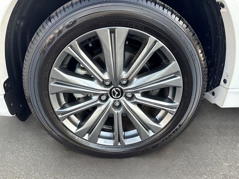 Certified 2025 MAZDA CX-5 Signature image 26