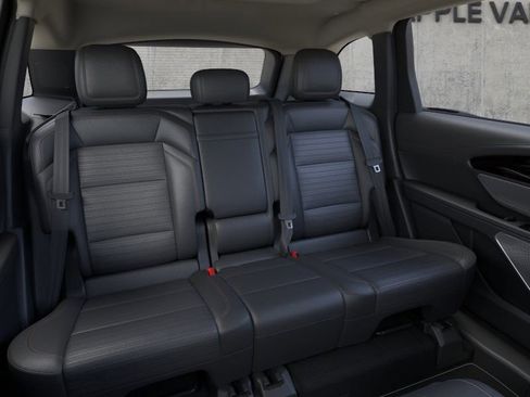 New 2026 Lincoln Nautilus Reserve image 12