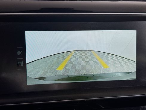 Used 2019 Jaguar XE Prestige RWD image 23