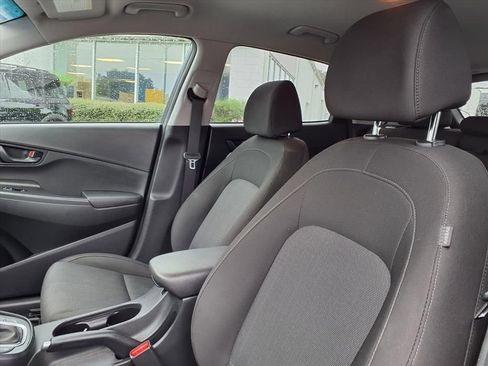 Used 2022 Hyundai Kona SEL image 16