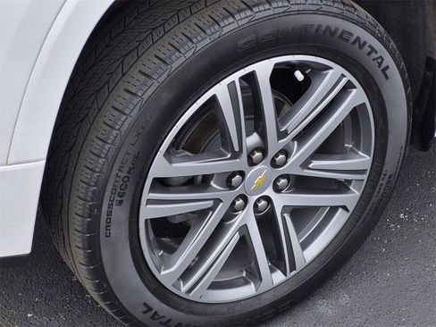 Used 2023 Chevrolet Traverse High Country image 7