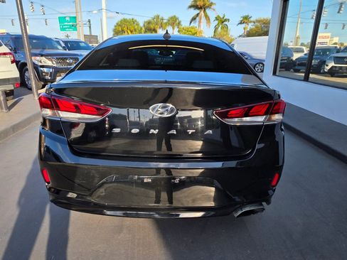 Used 2018 Hyundai Sonata SEL w/ Cargo Package image 6