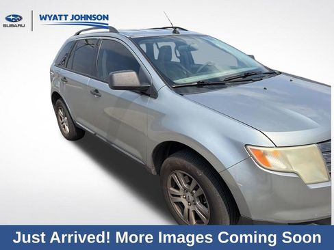 Used 2007 Ford Edge SE image 3