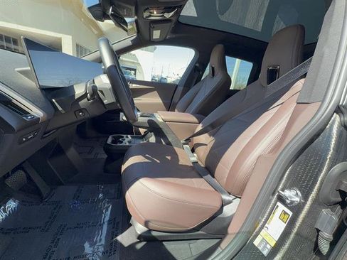 Certified 2022 BMW iX xDrive50 w/ Premium Package image 9