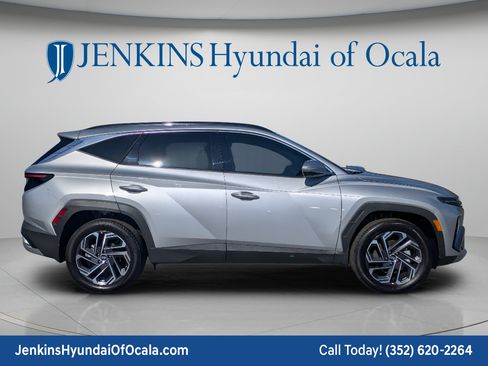 New 2026 Hyundai Tucson Limited AWD/4WD image 2
