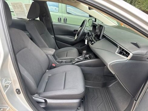 Used 2023 Toyota Corolla LE FWD image 26