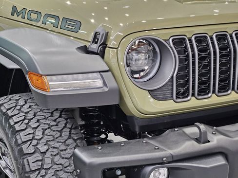 New 2026 Jeep Wrangler Unlimited Rubicon 392 image 8