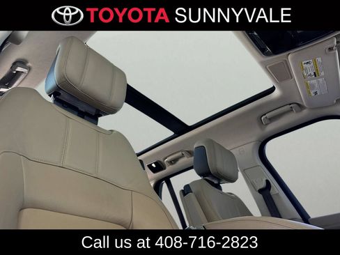 Used 2020 Land Rover Range Rover AWD/4WD image 21