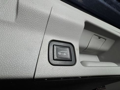 Used 2018 GMC Acadia SLT AWD/4WD image 39
