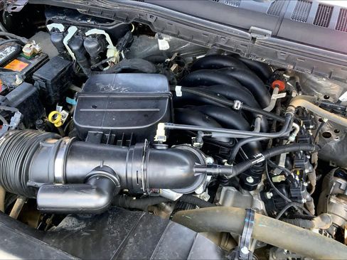 Used 2022 Ford F250 Lariat w/ Tremor Off-Road Package AWD/4WD image 32