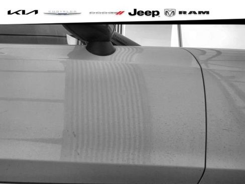Used 2019 FIAT 124 Spider Abarth w/ Navigation & Sound Group RWD image 15
