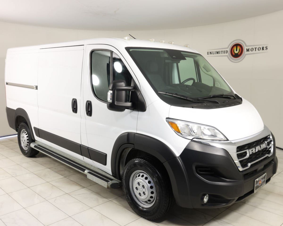 Used 2025 RAM ProMaster 2500 w/ U-Haul Equipment Group FWD image 35