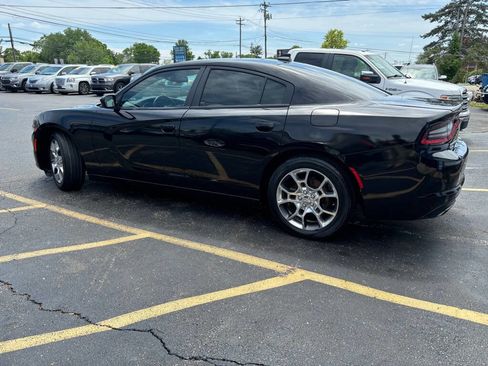 Used 2016 Dodge Charger SXT AWD/4WD image 6