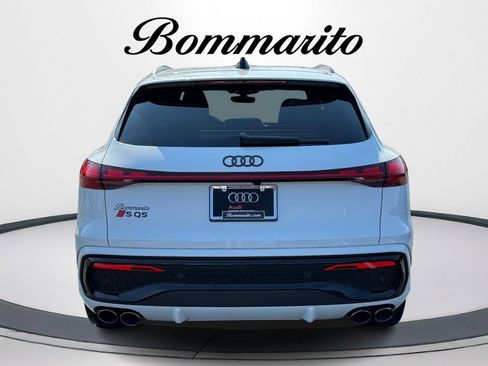 New 2025 Audi SQ5 Prestige image 6