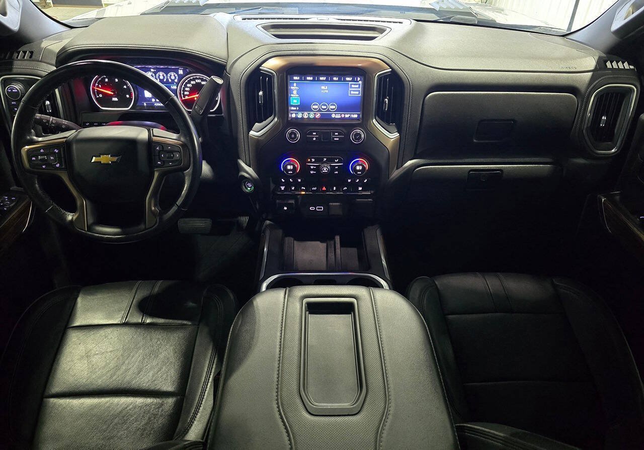 Used 2022 Chevrolet Silverado 2500 High Country AWD/4WD image 13