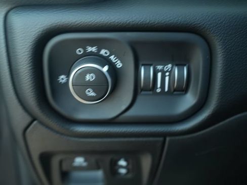 New 2026 RAM 1500 Big Horn AWD/4WD image 31