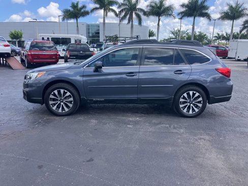 Used 2016 Subaru Outback 2.5i Limited AWD/4WD image 1