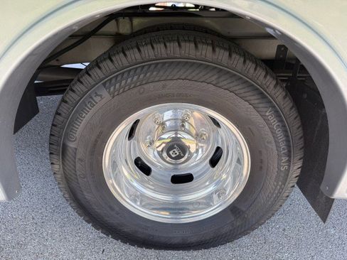 Used 2019 Mercedes-Benz Sprinter 3500 image 17