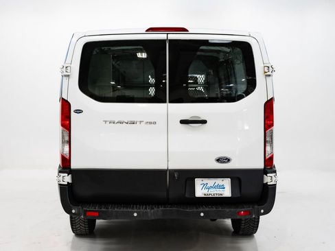 Used 2017 Ford Transit 250 130 Low Roof image 26