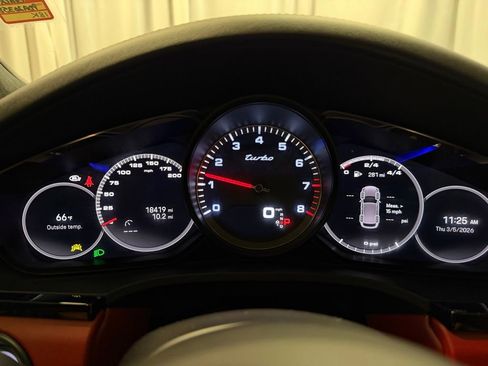 Certified 2023 Porsche Cayenne Turbo image 18