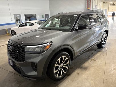 New 2026 Ford Explorer ST-Line