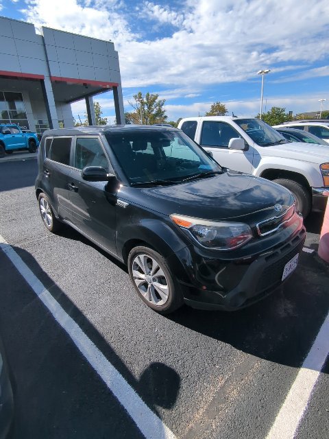 Used 2015 Kia Soul + FWD image 4